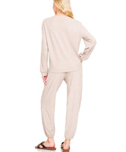 Hacci Long Sleeve Top & Jogger Lounge Set